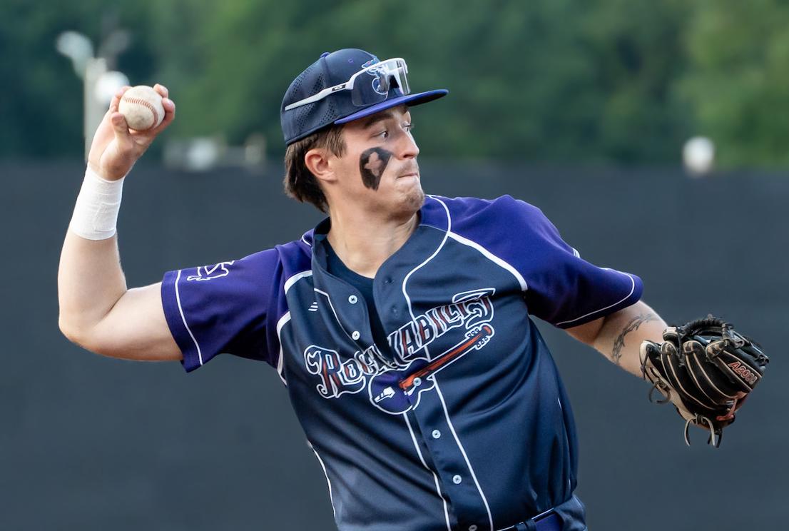 Rockabillys Fall in Gutsy Road Contest