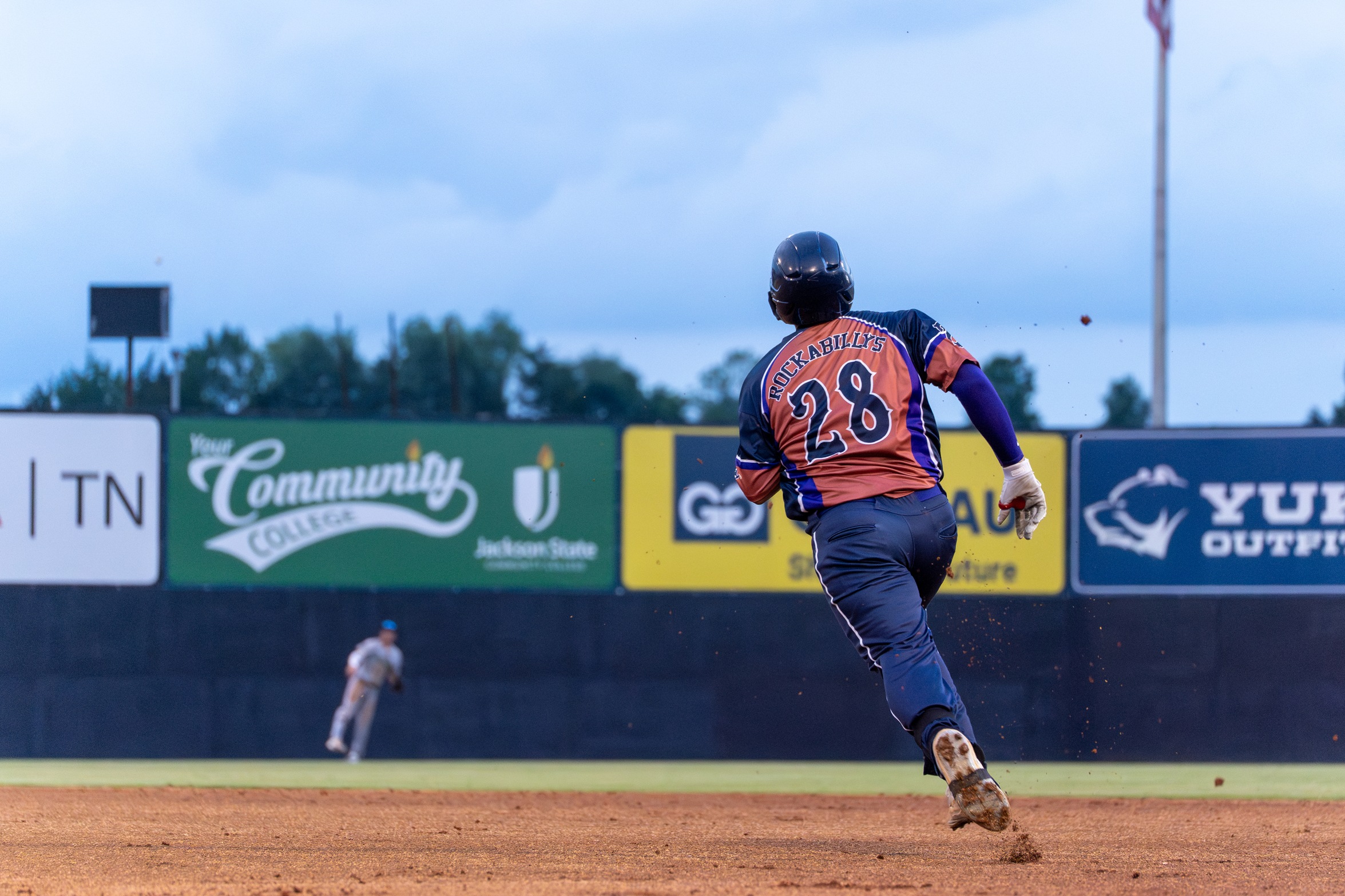 Rockabillys Fall in Double Digit Loss